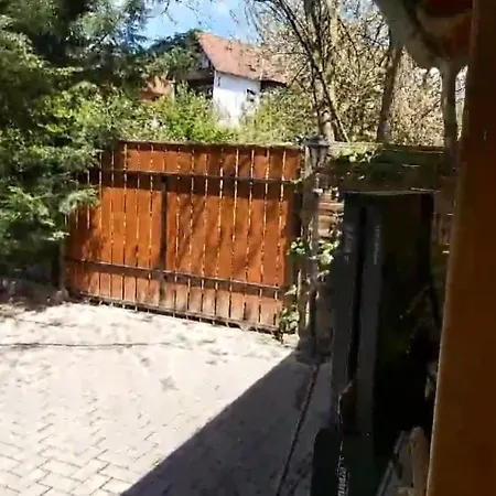 公寓 Melinda Nyaralohaz 巴拉腾肯尼斯