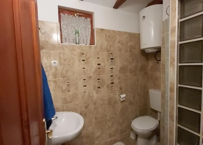 Melinda Nyaralohaz * Balatonkenese